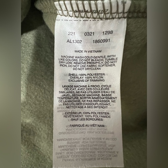 Columbia Men's Steens Mountain Large Half
Snap Fleece Pullover, EUC - Picture 6 of 8